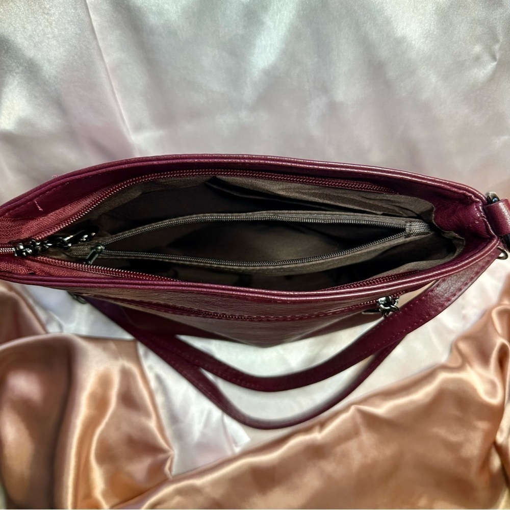Burgundy Vegan Leather Crossbody Purse – Multi-Compartment Shoulder Bag NWOT - Picture 7 of 11